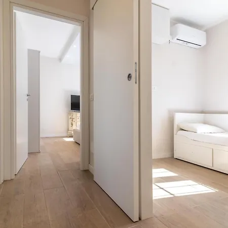 Sofia Casa Con Giardino E Condivisa ペッテナスコ